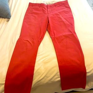 32 x 32 Express Photographer pants.